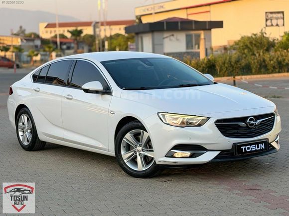 BOYASIZ/2017/MODEL/OTOMATİK/INSİGNİA/DİZEL/145.000KM