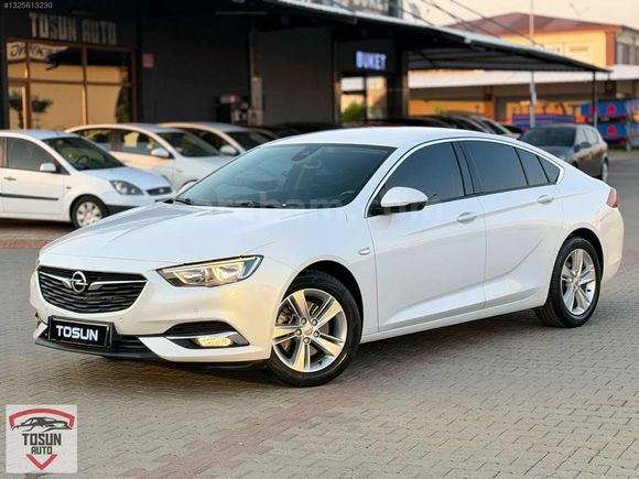 BOYASIZ/2017/MODEL/OTOMATİK/INSİGNİA/DİZEL/145.000KM