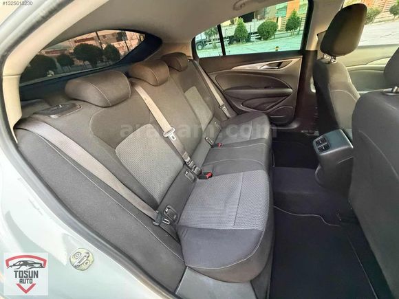 BOYASIZ/2017/MODEL/OTOMATİK/INSİGNİA/DİZEL/145.000KM