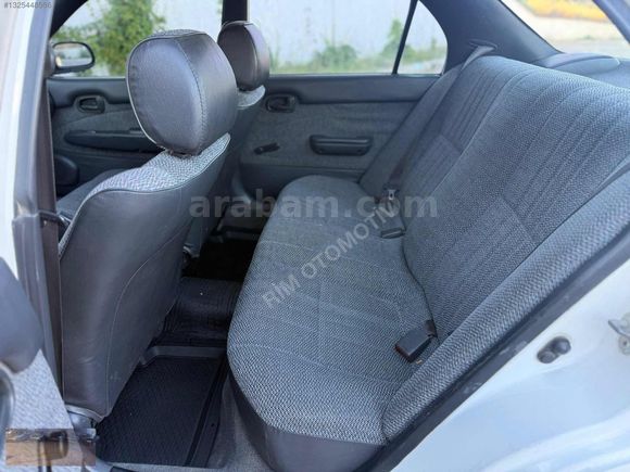RİM OTOMOTİV'DEN 2 PARÇA LOKAL BOYALI COROLLA