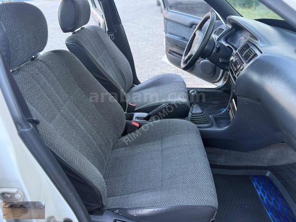 RİM OTOMOTİV'DEN 2 PARÇA LOKAL BOYALI COROLLA