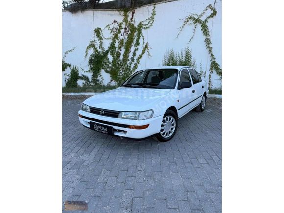 RİM OTOMOTİV'DEN 2 PARÇA LOKAL BOYALI COROLLA
