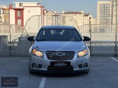 2012 CHEVROLET CRUZE 1.6 LT HATASIZ BOYASIZ TRAMERSİZ ÇİÇEK