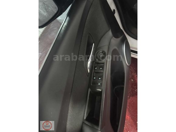 Pazar oto 2012 Chevrolet Cruze 1.6 LT Plus...