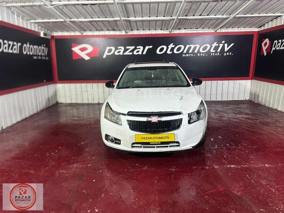 Pazar oto 2012 Chevrolet Cruze 1.6 LT Plus...