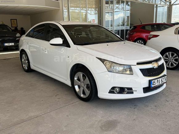 1.6 CHEVROLET CRUZE