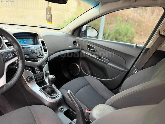 EYÜPOPLU MOTORSDAN DÜŞÜK KM Lİ CRUZE