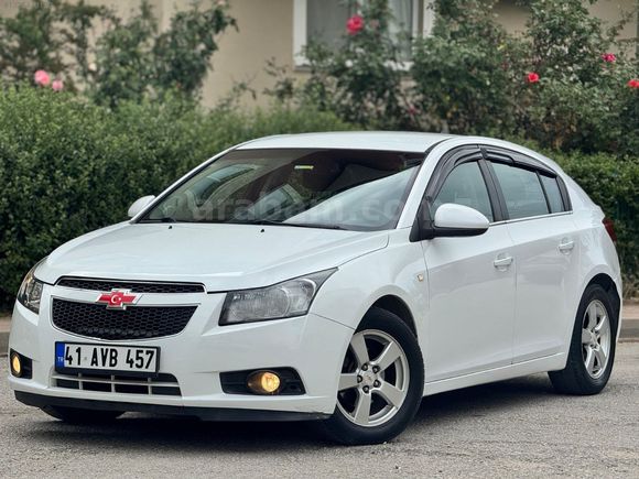 2012 MODEL CHEVROLET CRUZE TEMİZ ARAYANLARA ÖZEL