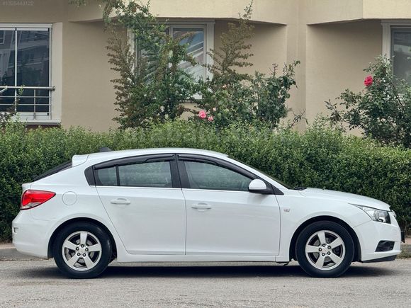 2012 MODEL CHEVROLET CRUZE TEMİZ ARAYANLARA ÖZEL
