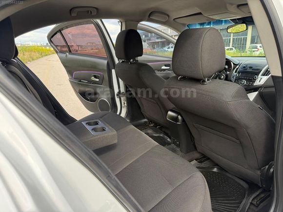 2012 MODEL CHEVROLET CRUZE TEMİZ ARAYANLARA ÖZEL