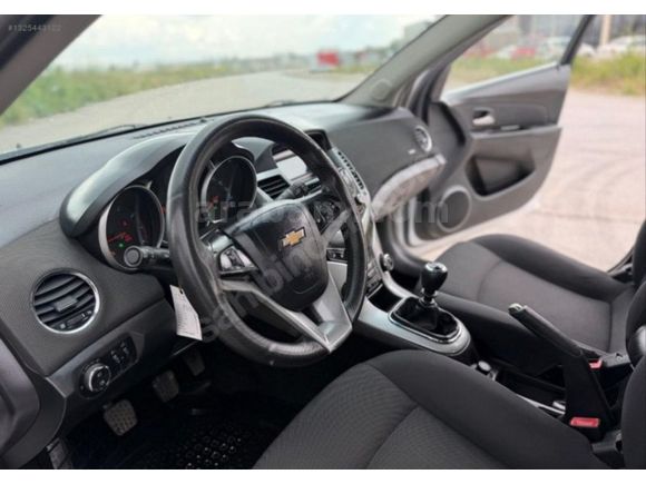 2012 MODEL CHEVROLET CRUZE TEMİZ ARAYANLARA ÖZEL