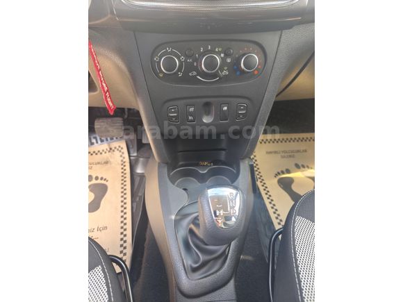 Sahibinden Dacia Sandero 0.9 TCe Stepway Easy-R 2017 Model
