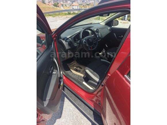Sahibinden Dacia Sandero 0.9 TCe Stepway Easy-R 2017 Model