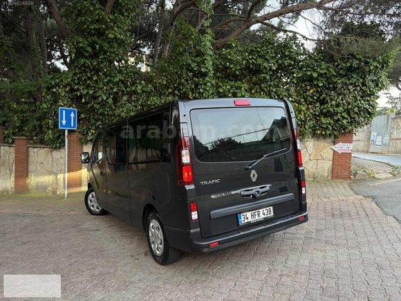 2023 RENAULT TRAFİC 8+1OTOMOBİL GERİ GÖRÜŞ VAKUM KAPI 41 BİN KM