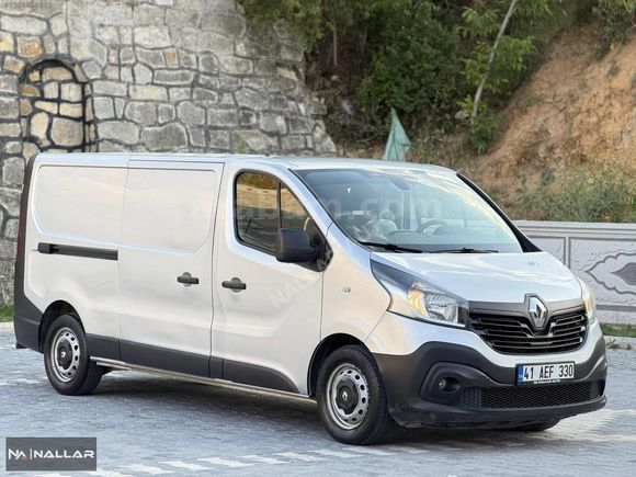 'NALLAR AUTO' TR'DE TEK TERTEMİZ DÜŞÜK KM RENAULT TRAFİC