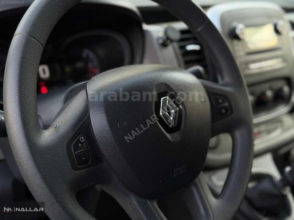 'NALLAR AUTO' TR'DE TEK TERTEMİZ DÜŞÜK KM RENAULT TRAFİC