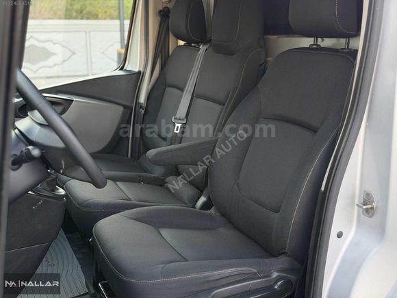 'NALLAR AUTO' TR'DE TEK TERTEMİZ DÜŞÜK KM RENAULT TRAFİC