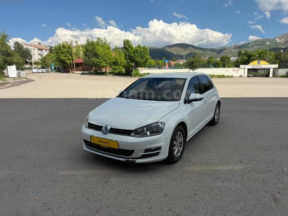 EMİR AUTO'DAN EMSALSİZ WOLKSWAGEN GOLF