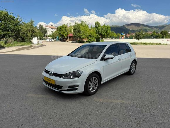 EMİR AUTO'DAN EMSALSİZ WOLKSWAGEN GOLF