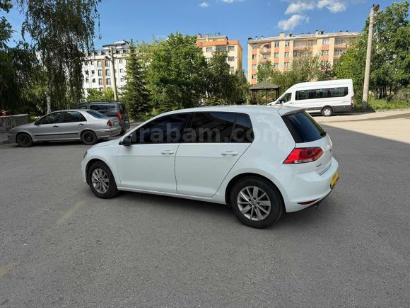 EMİR AUTO'DAN EMSALSİZ WOLKSWAGEN GOLF