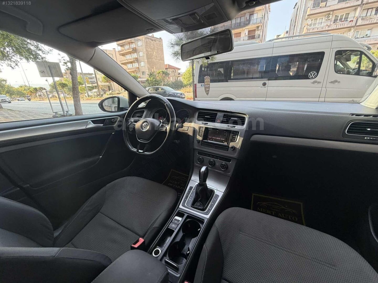Galeriden Volkswagen Golf 1.2 TSi Midline Plus 2014 Model Manisa 148.000 km Beyaz 3