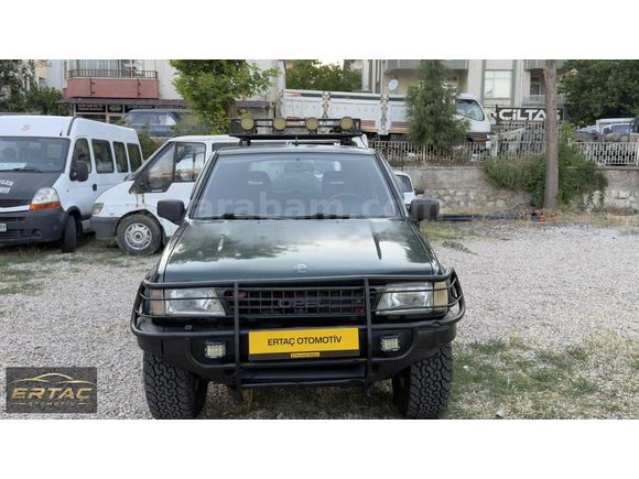 ERTAÇ OTOMOTİVDEN 1997 MODEL OPEL FRONTERE 2.2 16V 4X4 KILİMALI
