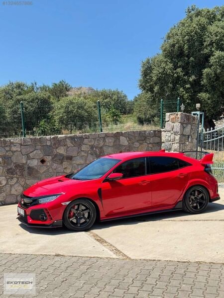 Galeriden Honda Civic 2.0 Type-R 2017 Model Muğla 15.500 km Kırmızı