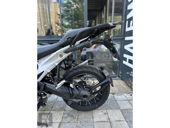 HALF MOTO BMW R 1300 GS TROPHY