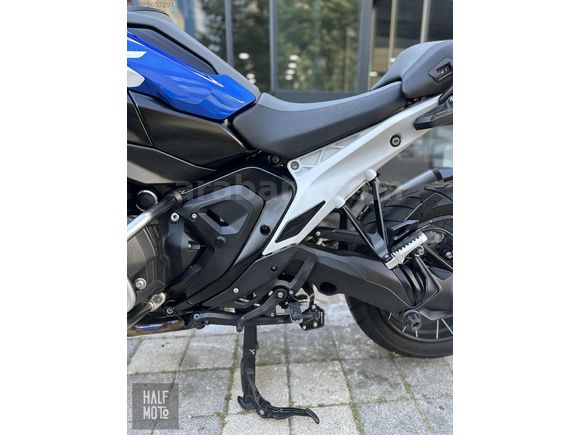 HALF MOTO BMW R 1300 GS TROPHY