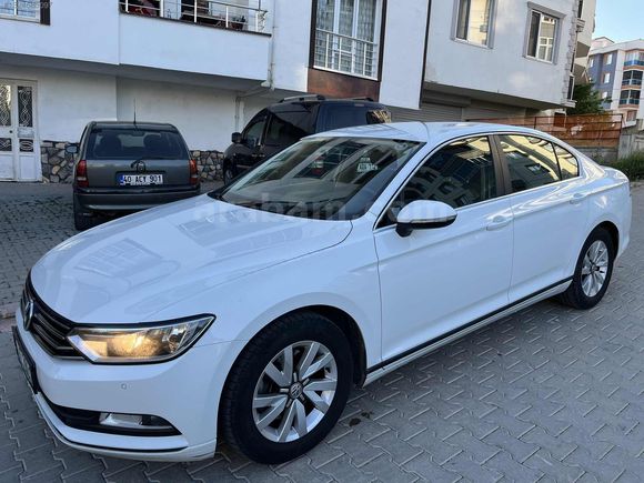 2016 PASSAT 1.4TSI BTM DSG HATASIZ AYARINDA DEĞİŞENSİZ150 BİN KM