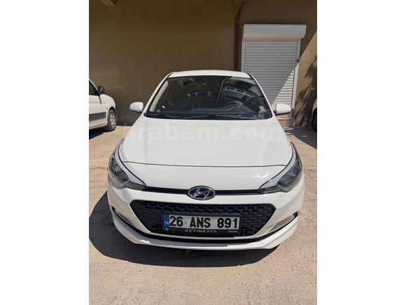 Sahibinden Hyundai i20 1.4 MPI Jump 2017 Model