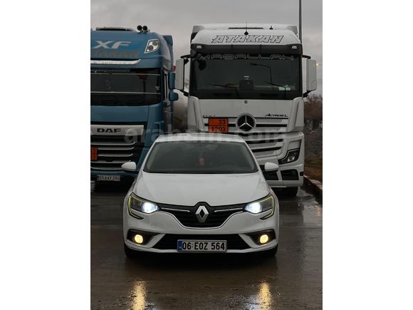 Sahibinden Renault Megane 1.5 dCi Touch 2016 Model