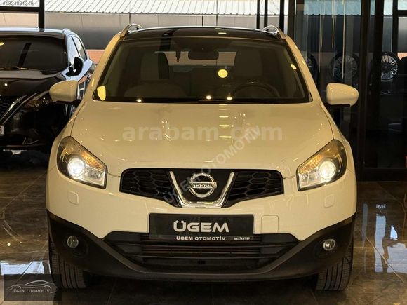 ÜGEM'DEN 2012 NISSAN QASHQAI SKYPACK CAM TAVAN BOSE BOYASIZ