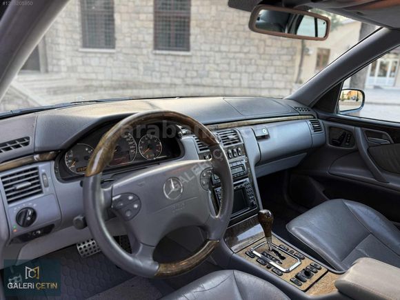 GALERİ ÇETİN'DEN KUSURSUZ GÜZELLİKTE E320 AVANGARDE V6