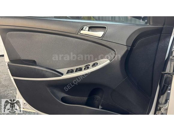 SELÇUKLU ' 2013 ACCENT BLUE 130 BİN KM 2.5 BOYA MODE PLUS 6 VİTS