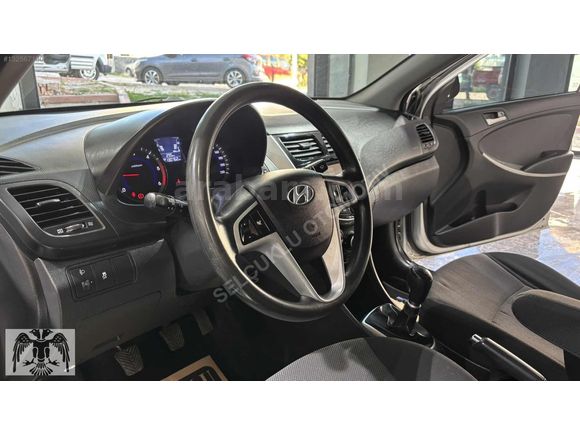 SELÇUKLU ' 2013 ACCENT BLUE 130 BİN KM 2.5 BOYA MODE PLUS 6 VİTS