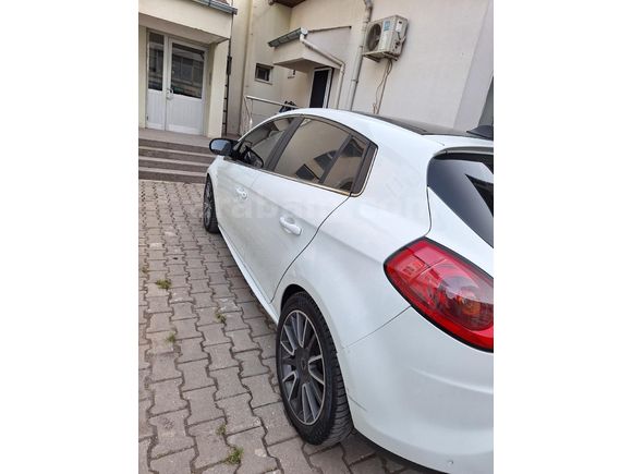 Sahibinden Fiat Bravo 1.4 T-Jet Sports Style 2011 Model  220.000 km Beyaz