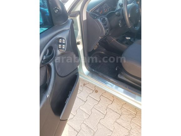 Sahibinden Ford Focus 1.6 Comfort 2005 Model Adana