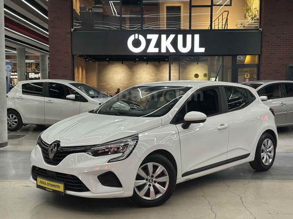 ÖZKUL OTOMOTİV’DEN 2022 RENAULT CLİO 1.0 TCE 90 HP JOY 30.000 KM OTOMATİK VİTES 