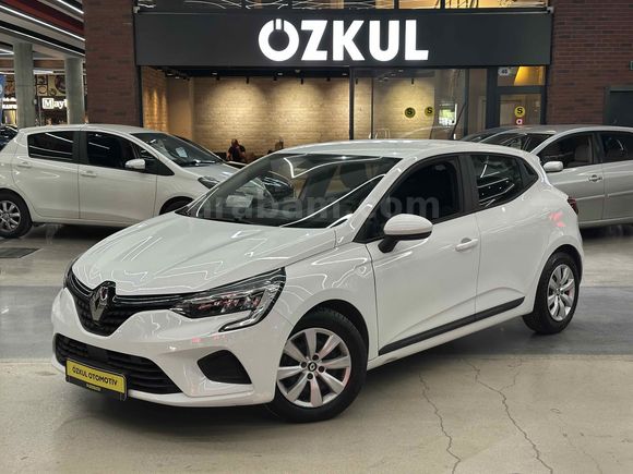ÖZKUL OTOMOTİV’DEN 2022 RENAULT CLİO 1.0 TCE 90 HP JOY 30.000 KM OTOMATİK VİTES 