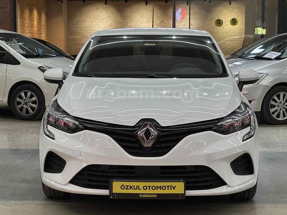 ÖZKUL OTOMOTİV’DEN 2022 RENAULT CLİO 1.0 TCE 90 HP JOY 30.000 KM OTOMATİK VİTES 