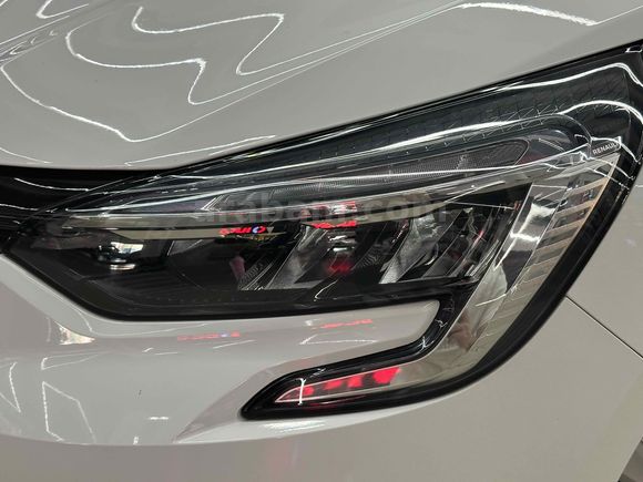 ÖZKUL OTOMOTİV’DEN 2022 RENAULT CLİO 1.0 TCE 90 HP JOY 30.000 KM OTOMATİK VİTES 