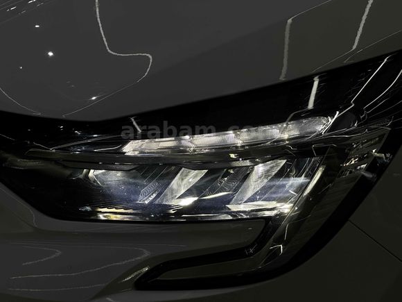 ÖZKUL OTOMOTİV’DEN 2022 RENAULT CLİO 1.0 TCE 90 HP JOY 30.000 KM OTOMATİK VİTES 