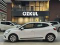 ÖZKUL OTOMOTİV’DEN 2022 RENAULT CLİO 1.0 TCE 90 HP JOY 30.000 KM OTOMATİK VİTES 