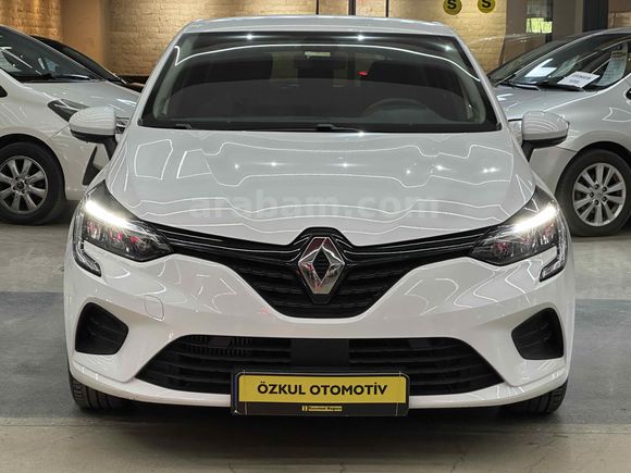 ÖZKUL OTOMOTİV’DEN 2022 RENAULT CLİO 1.0 TCE 90 HP JOY 30.000 KM OTOMATİK VİTES 