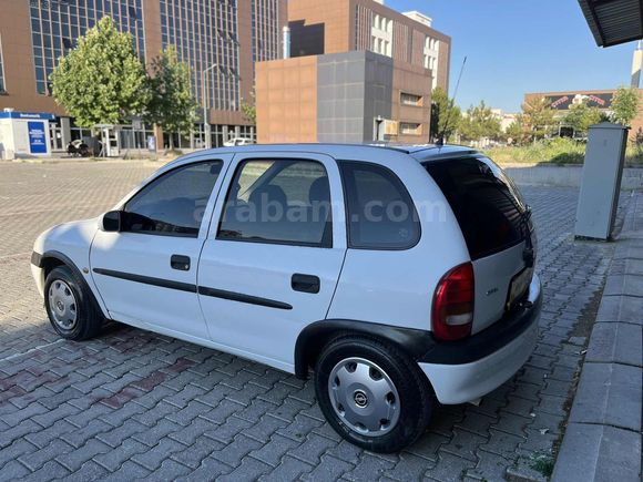 SIFIR VİZELİ MASRAFSIZ OPEL CORSA