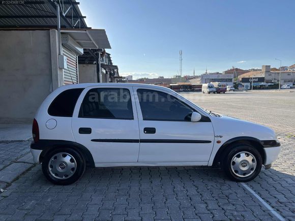SIFIR VİZELİ MASRAFSIZ OPEL CORSA