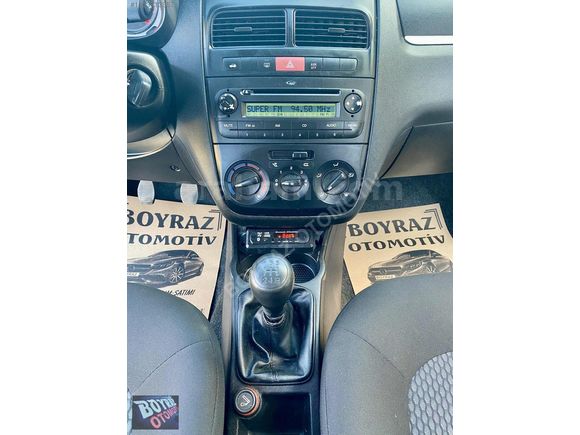 2017 MODEL TERTEMİZ BAKIMLI DÜŞÜK KM HATASIZ 2 BOYALI LİNEA