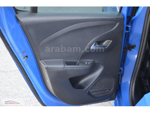 EKSPRES PLAZA'DAN 2022 OPEL CORSA 1.2 ELEGANCE