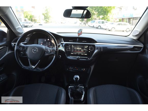 EKSPRES PLAZA'DAN 2022 OPEL CORSA 1.2 ELEGANCE